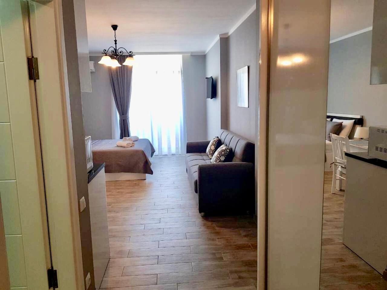 Soho Apartment *